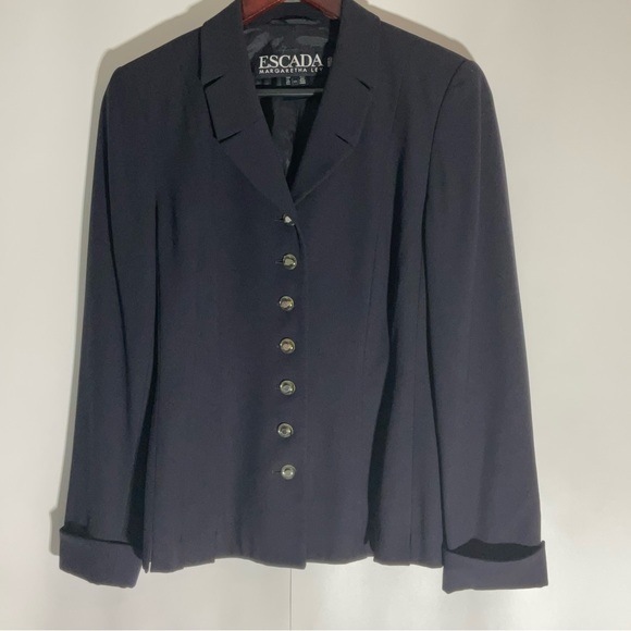 Escada Margaretha Ley 100% New Wool Dark Blue 7-Button Closure Cuffed Sleeve 36. - Picture 6 of 16